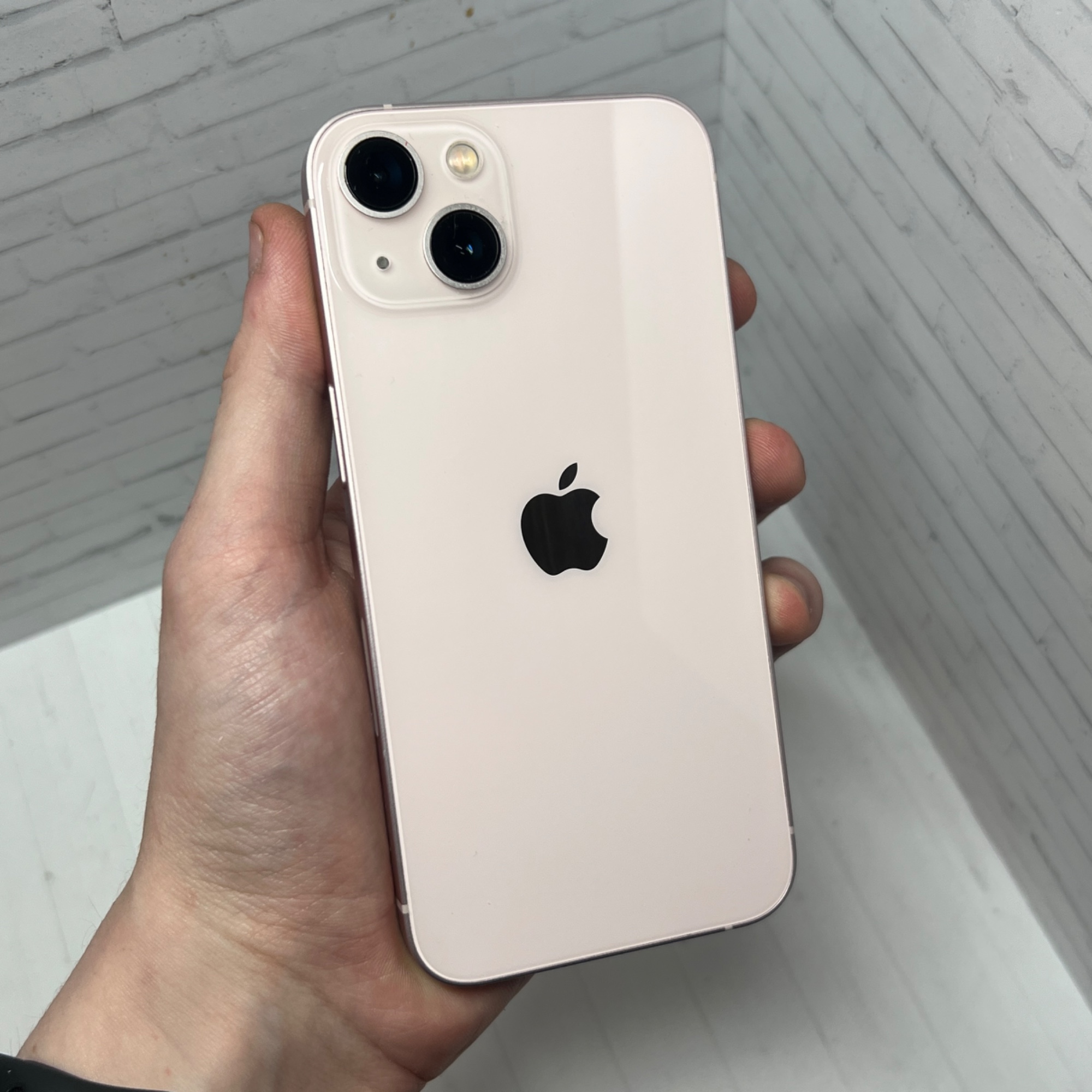 Корпус iPhone 13 со шлейфами (Снятый оригинал)