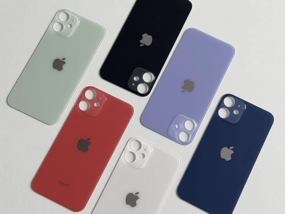 Задняя крышка для iPhone 12 mini красный (стекло, монолит, широкий вырез под камеру, логотип) - Премиум