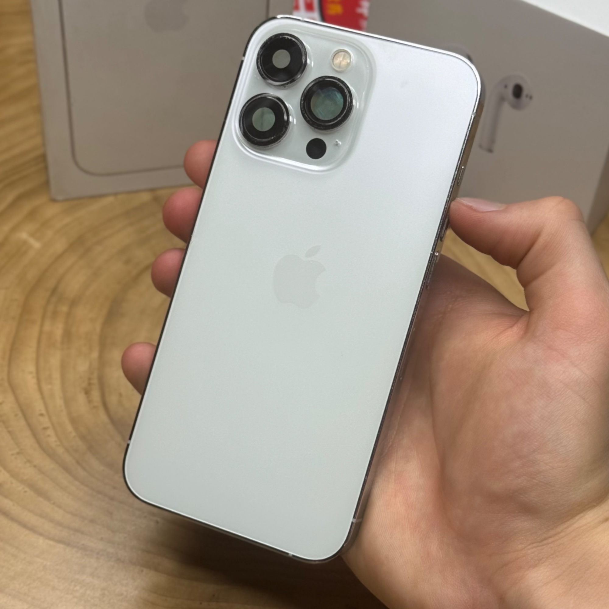 Снятый оригинальный корпус iPhone 13 Pro (Белый) в сборе со всеми шлейфами (5/5)