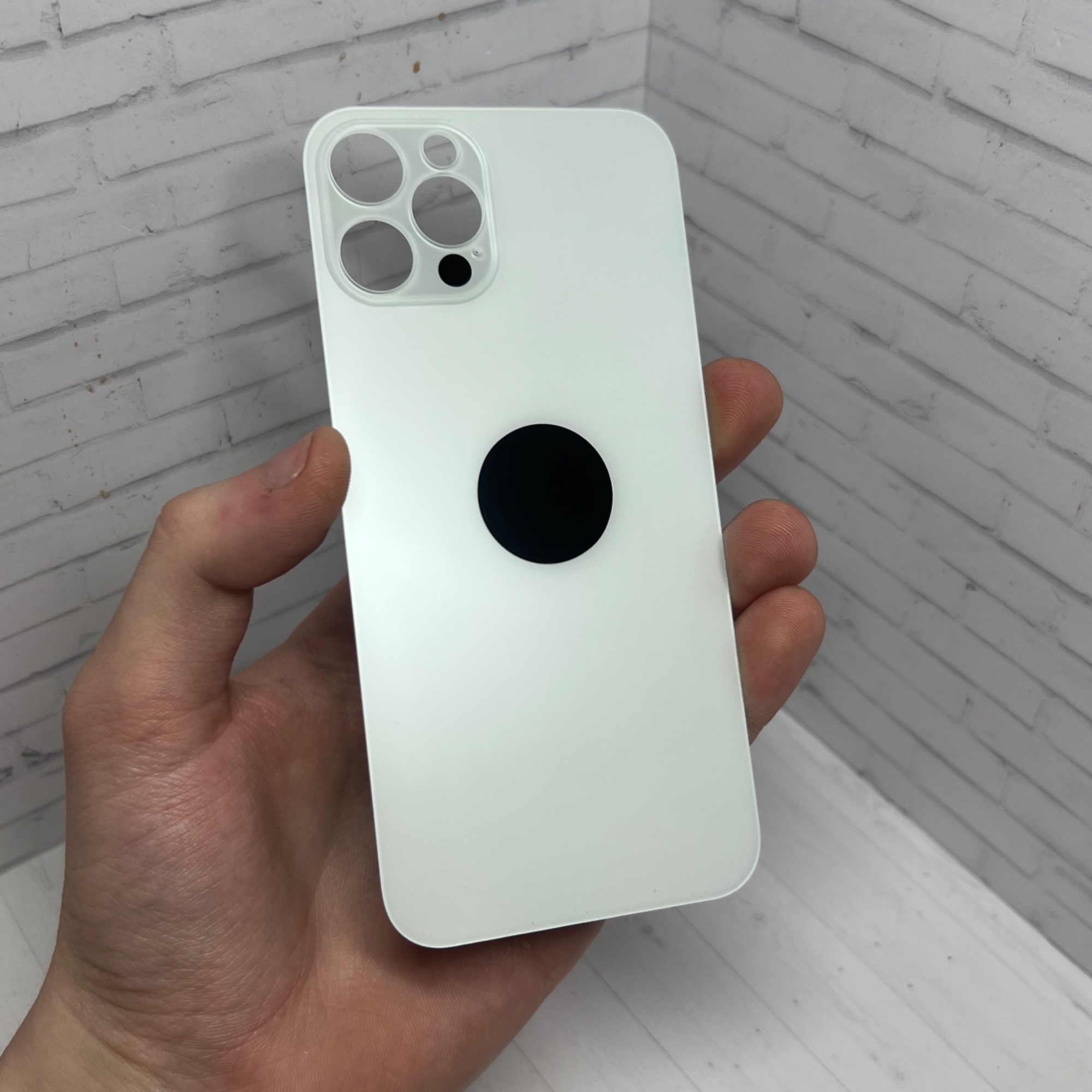Крышка iPhone 12 Pro