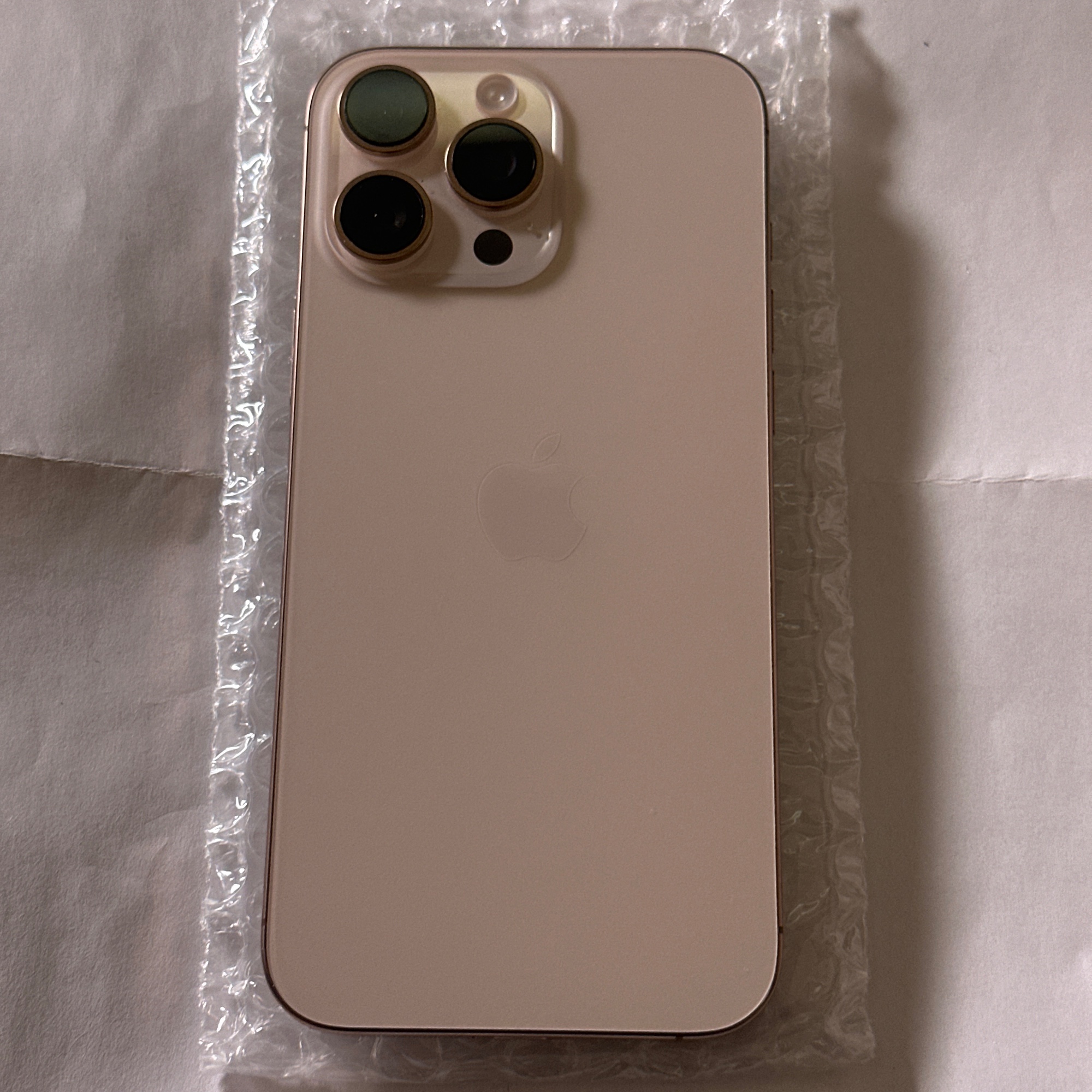 Корпус для iPhone 16 pro max (снятый)