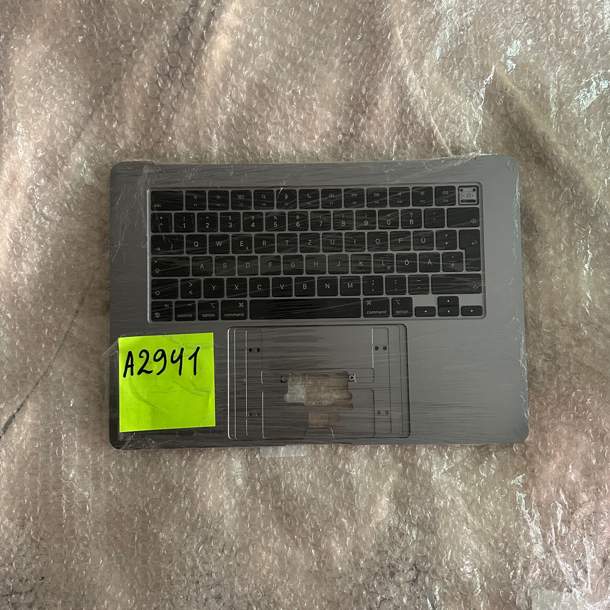 Топкейс с клавиатурой для MacBook Air Retina 15" A2941 M2