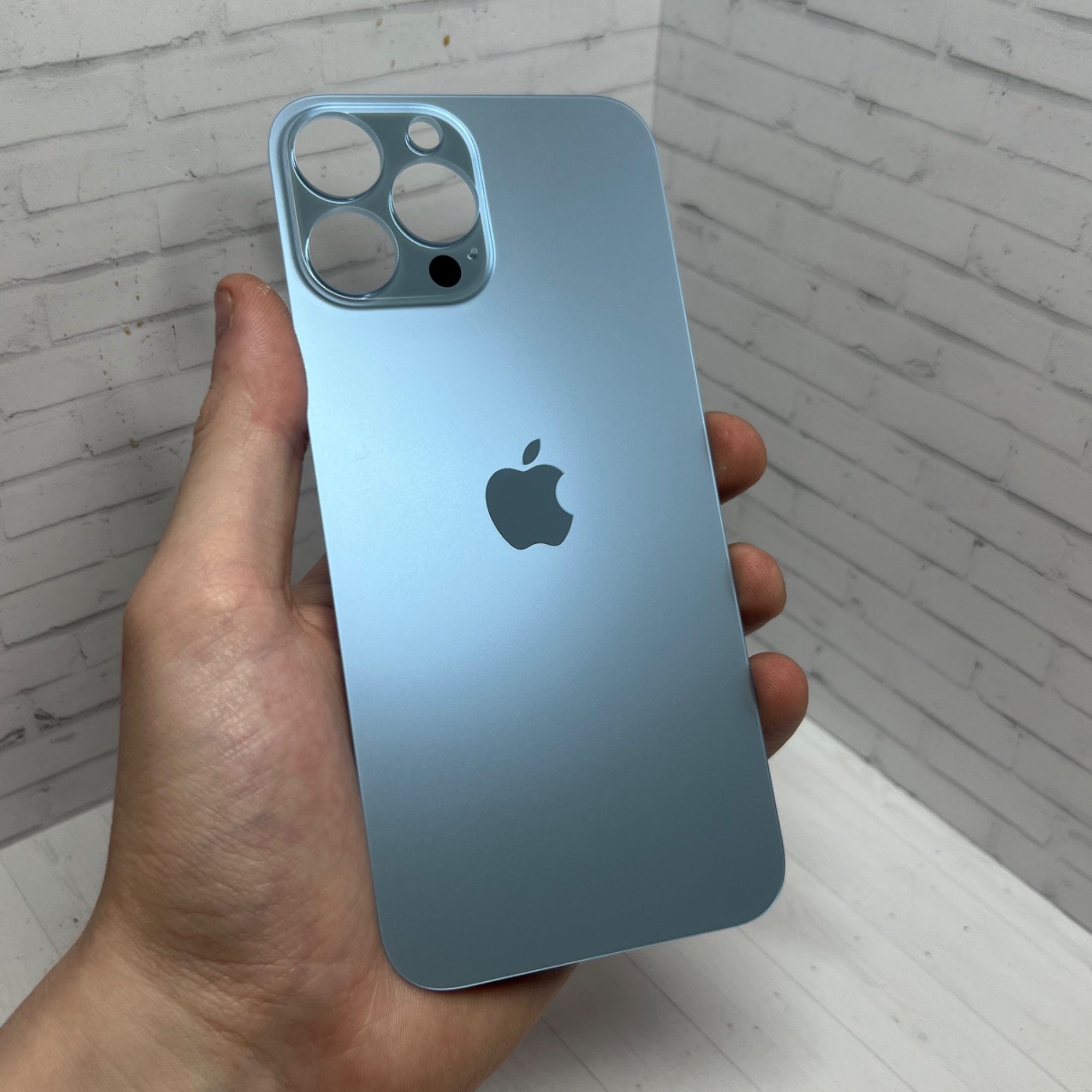 Крышка iPhone 13 Pro Max