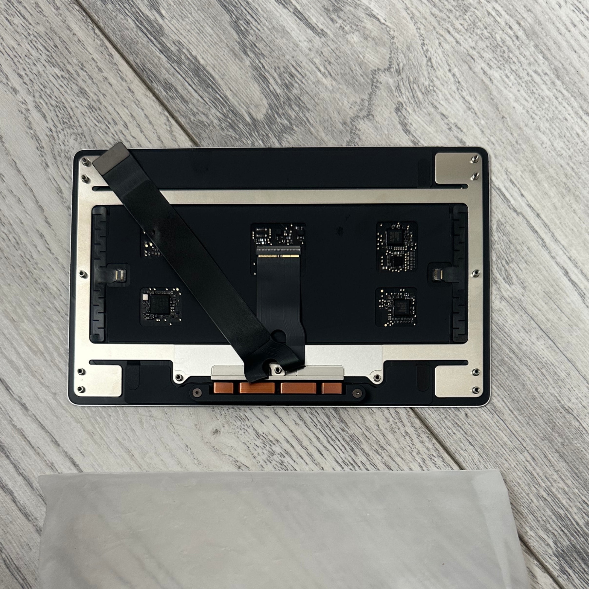 Трекпад (тачпад) для MacBook Pro M1 16" A2485 (2022) Silver