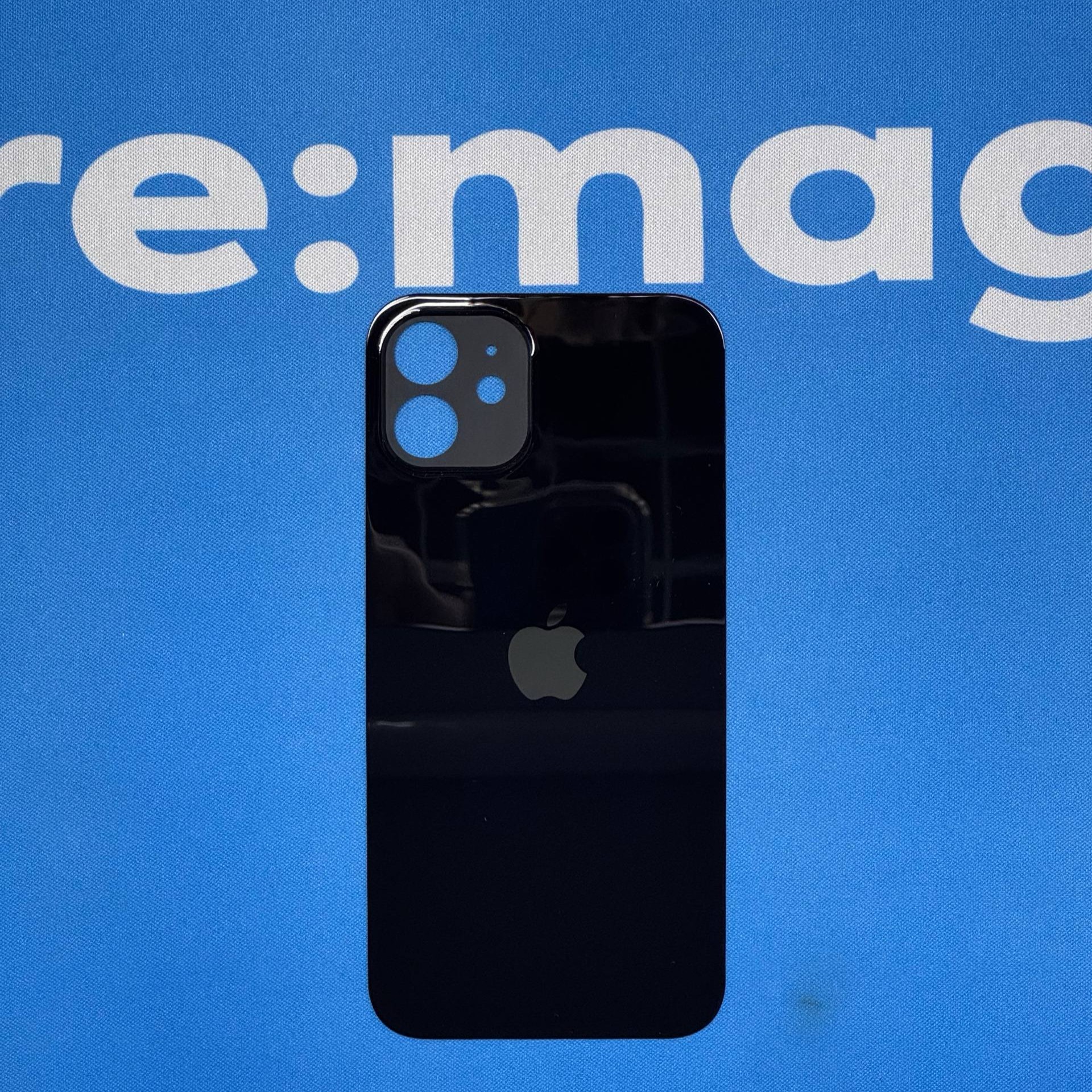 Заднее стекло iPhone 12 Черное (широкий вырез)