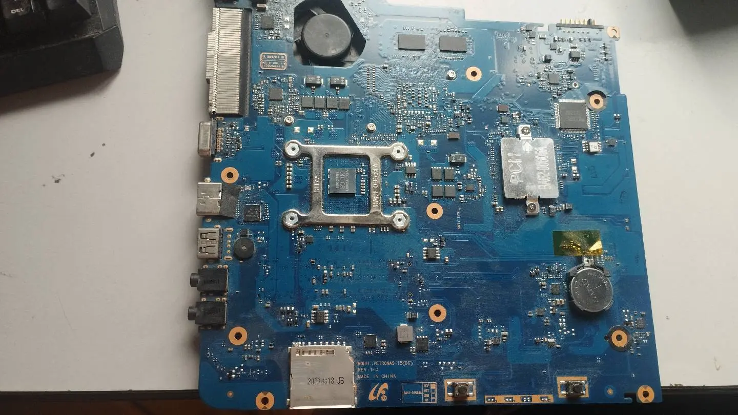 мат плата np300v5a