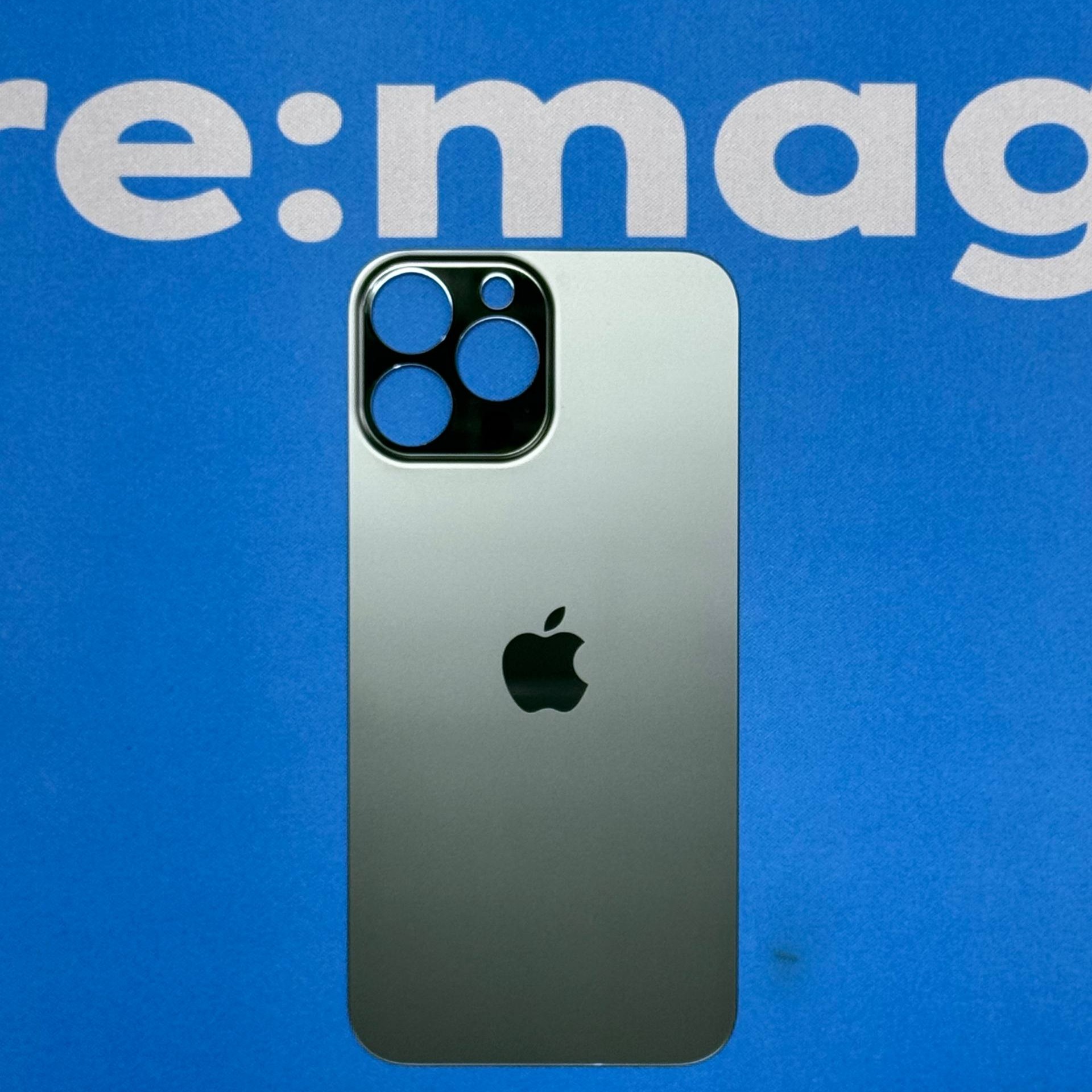 Заднее стекло iPhone 13 Pro Max Зеленое (широкий вырез)