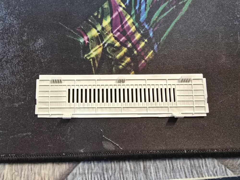 Заглушка нижняя Моноблока HP 24-f0001ur