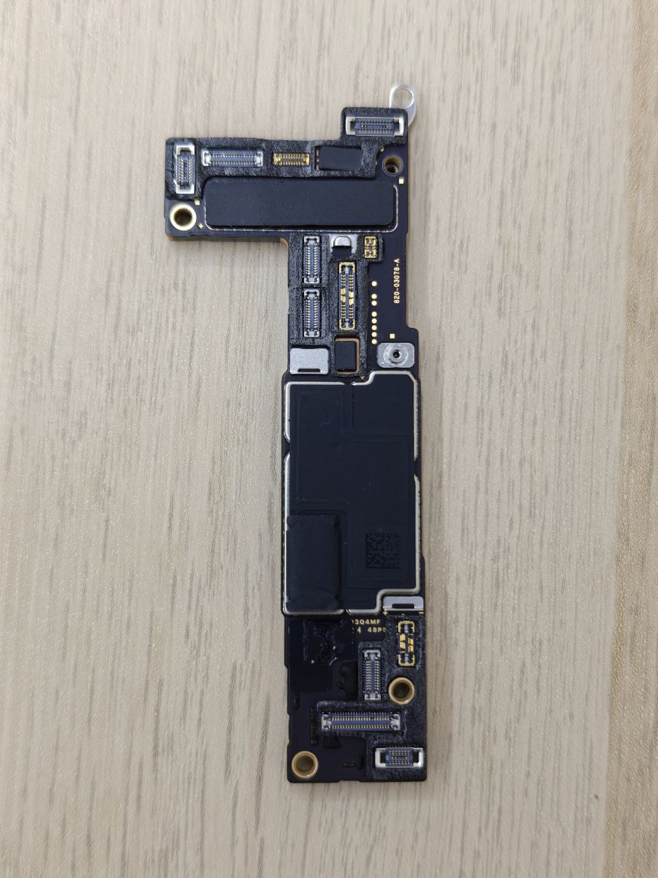 Плата iPhone 15 (на iCloud)