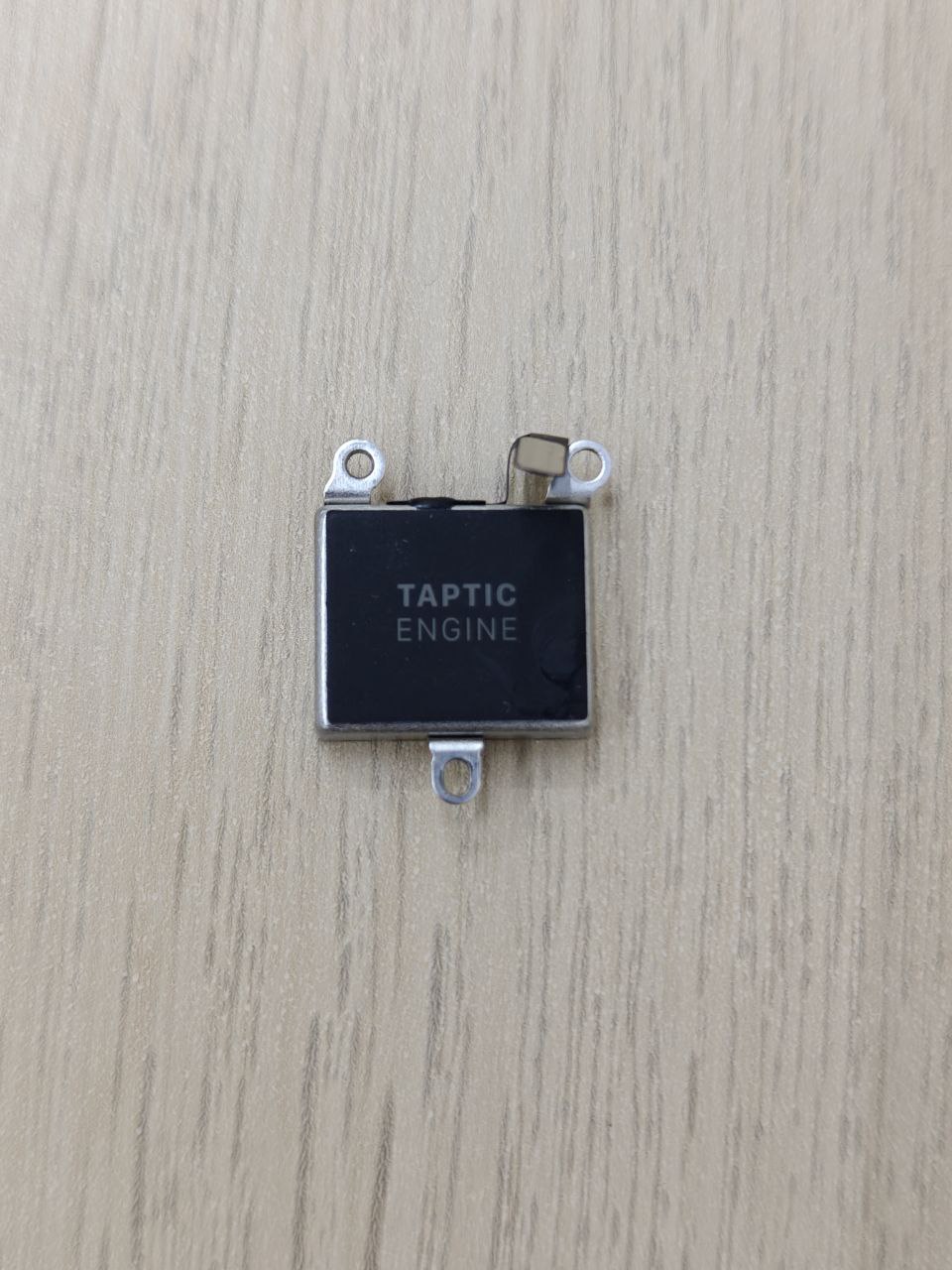 Вибромотор iPhone 15 (Оригинал снятый)