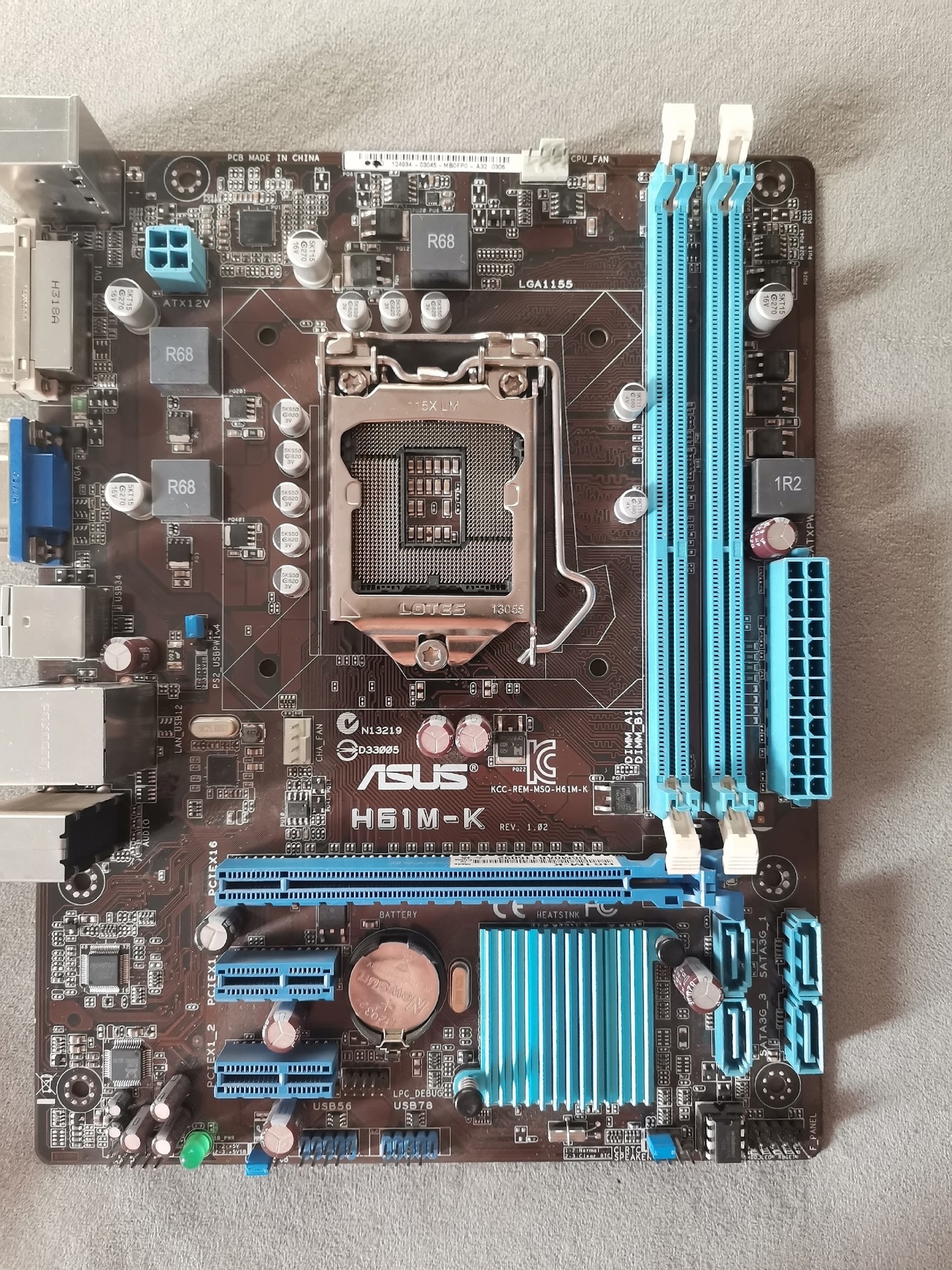 Материнская плата asus H61M-K lga 1155