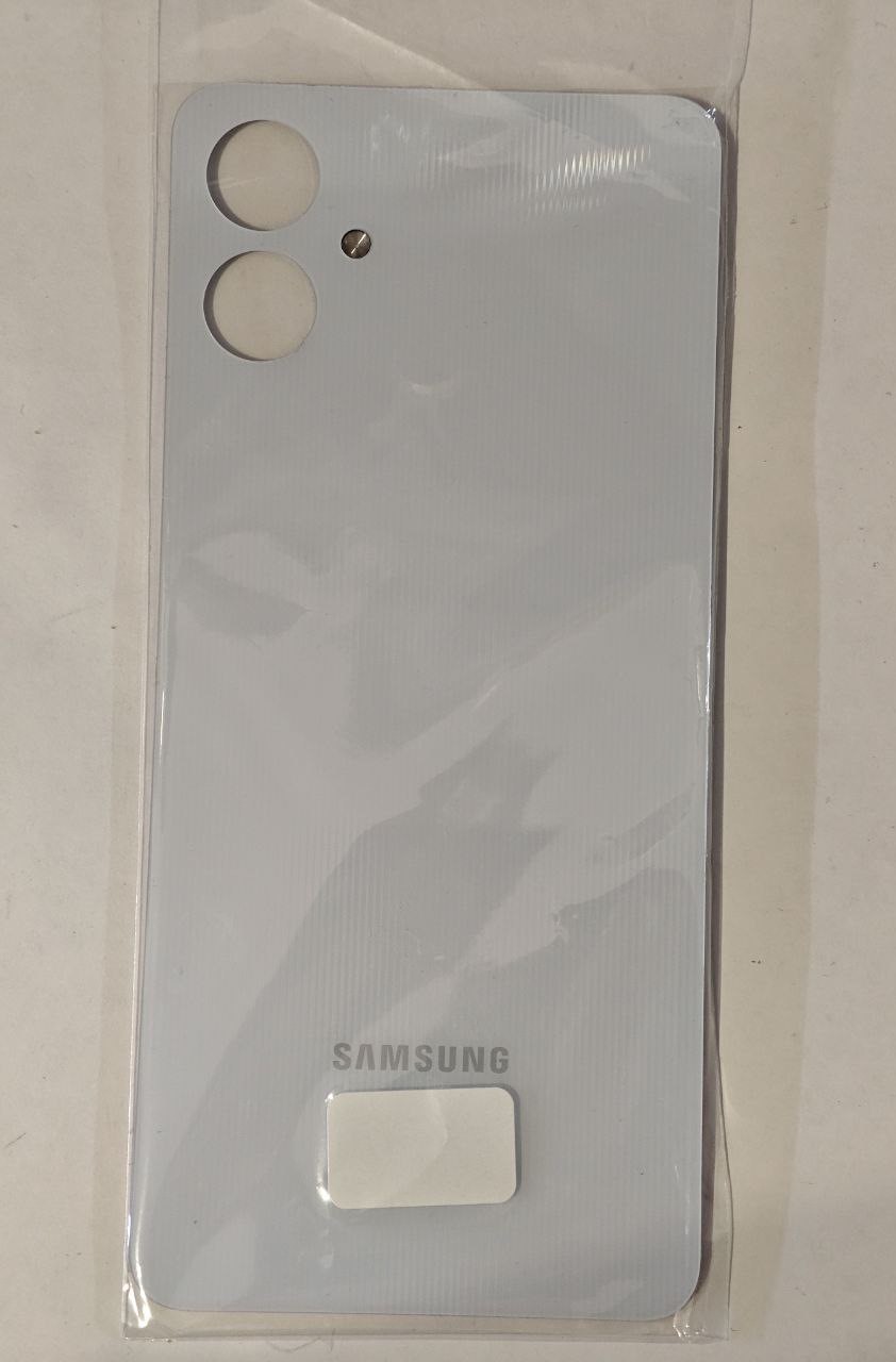 Задняя крышка для Samsung Galaxy A06 (SM-A065F) (голубой)