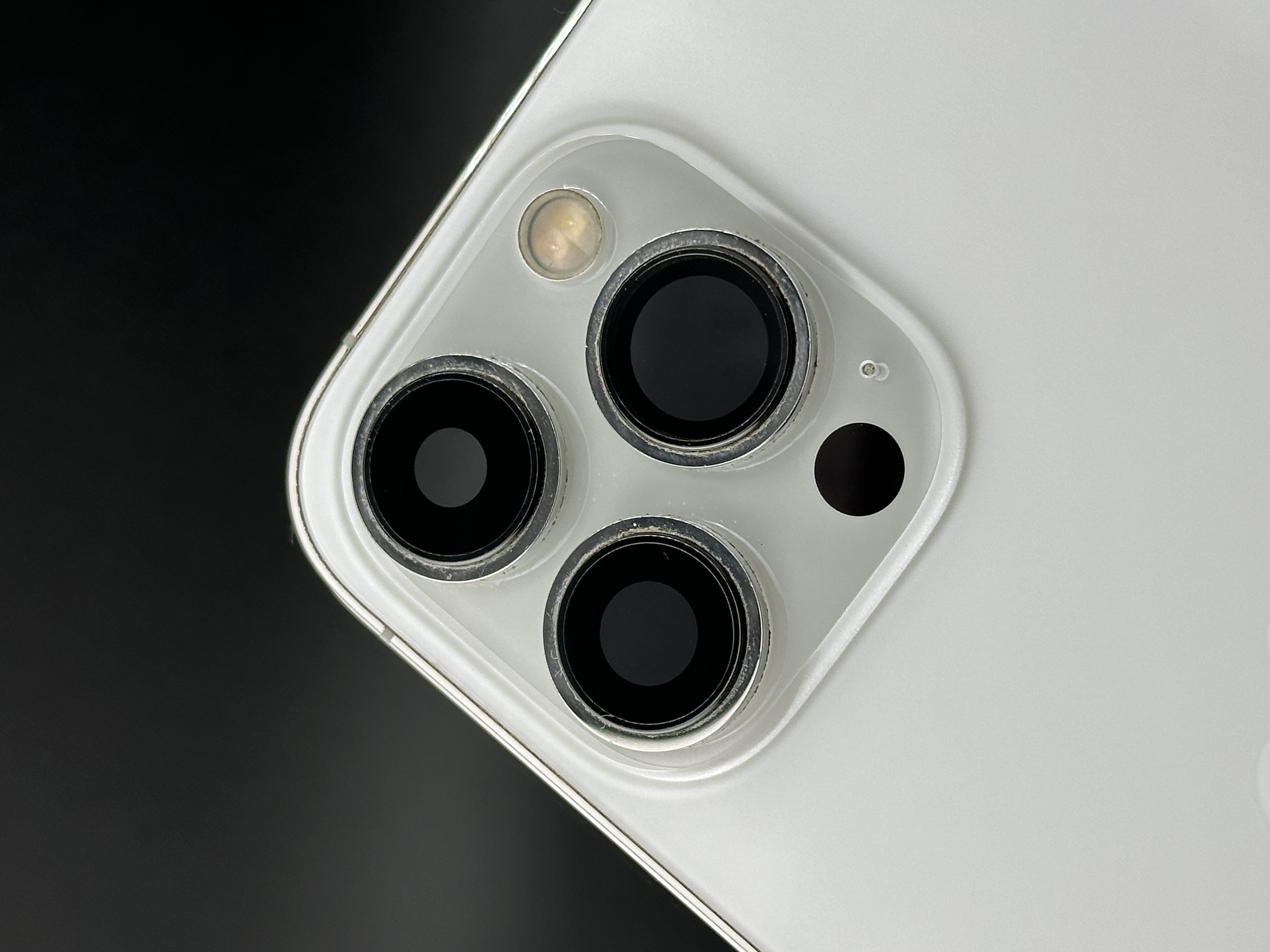 Корпус для iPhone 13 Pro (Белый) (Снятый в сборе)