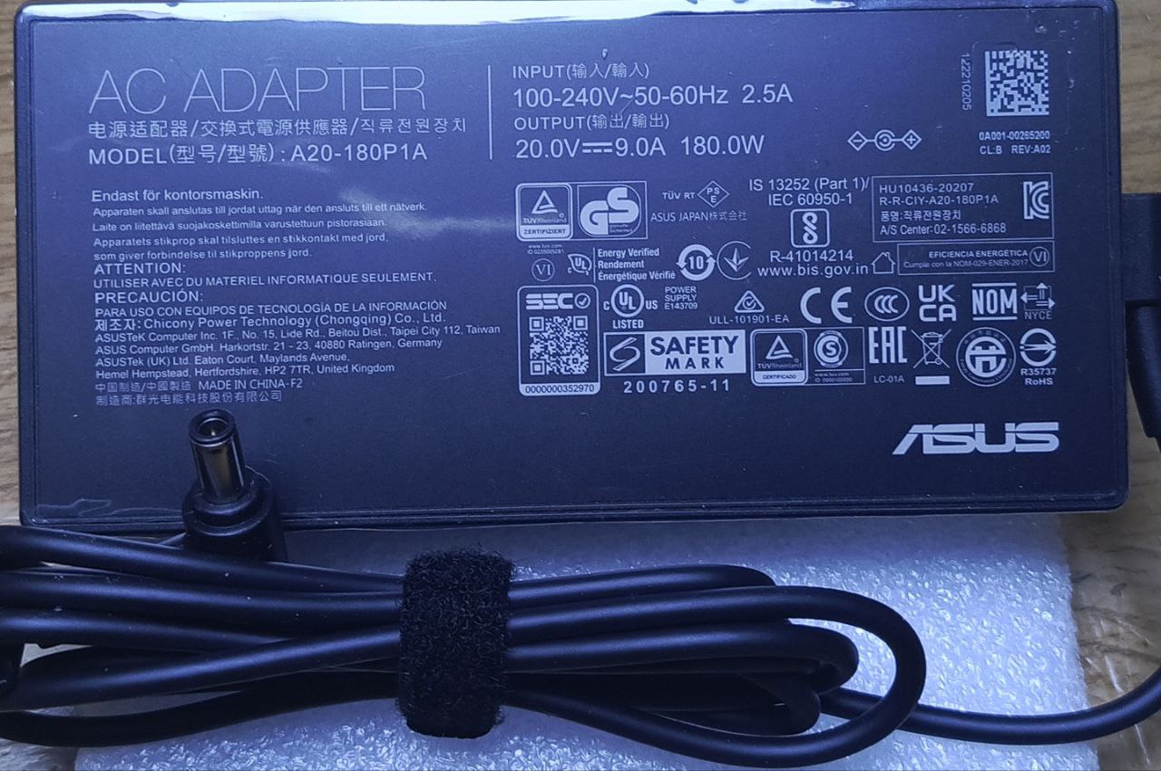 Блок питания Asus A20-180P1A 20V 9.0A 180.0W