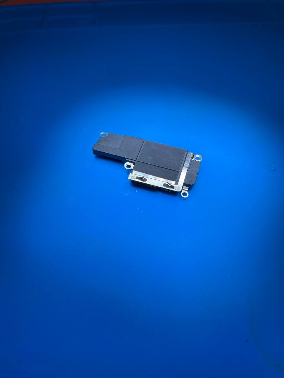 Нижний (полифонический) динамик IPhone 13 Pro ORIGINAL